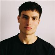 Productor musical titulado, imparto clases desde nivel básico hasta avanzado.